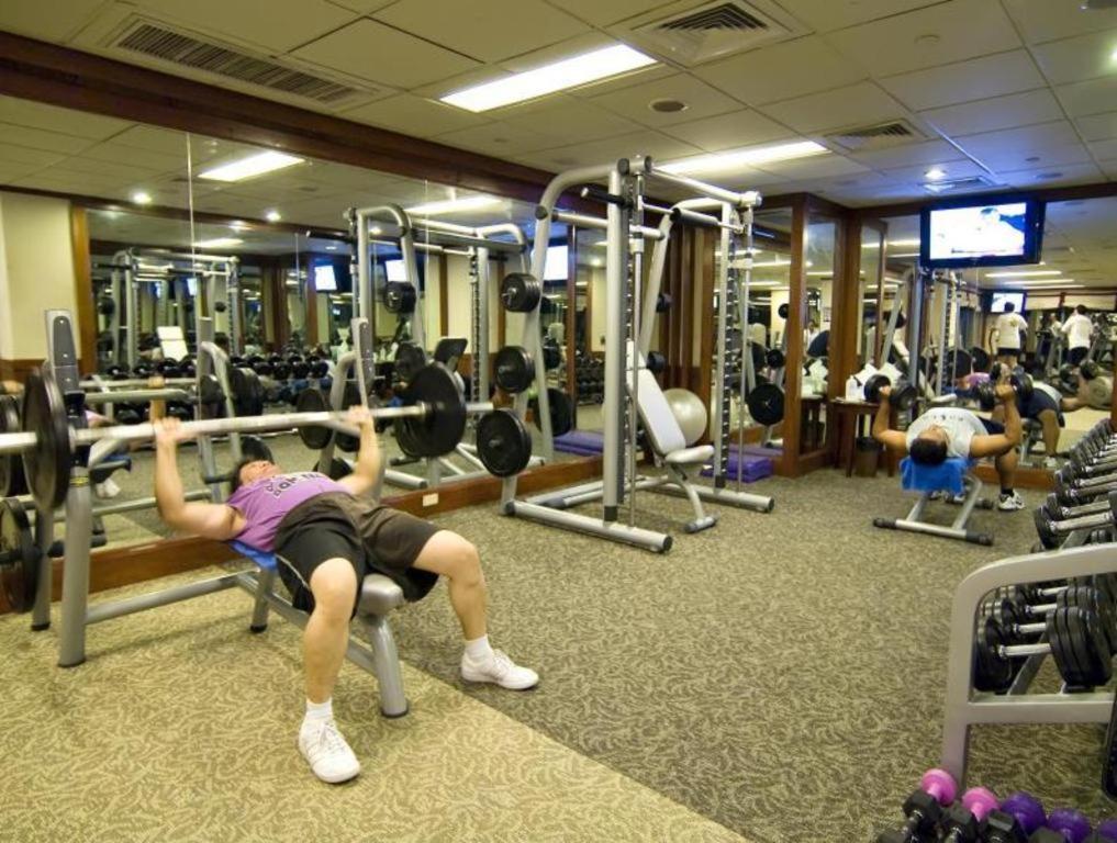 Marco Polo Davao Ξενοδοχείο Εξωτερικό φωτογραφία A gym in Singapore