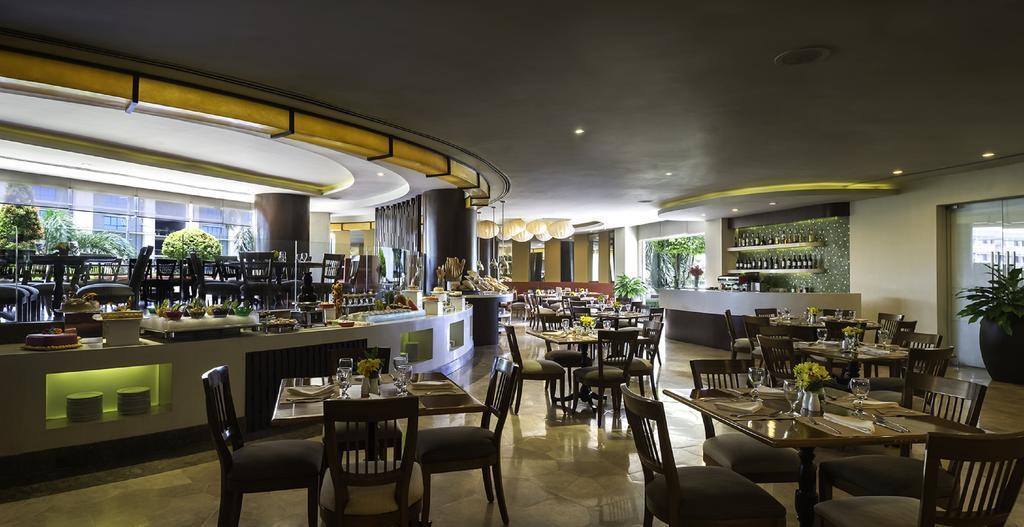 Marco Polo Davao Ξενοδοχείο Εξωτερικό φωτογραφία The restaurant