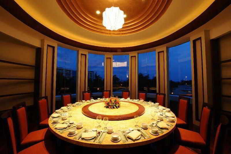 Marco Polo Davao Ξενοδοχείο Εξωτερικό φωτογραφία A restaurant in Beijing