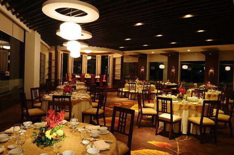 Marco Polo Davao Ξενοδοχείο Εξωτερικό φωτογραφία The interior of the restaurant