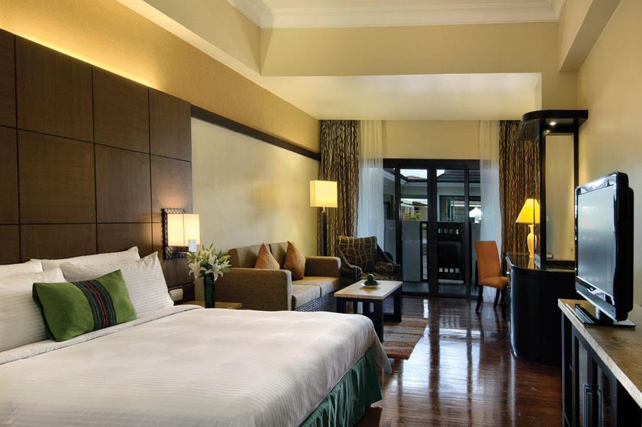 Marco Polo Davao Ξενοδοχείο Δωμάτιο φωτογραφία A suite at the hotel